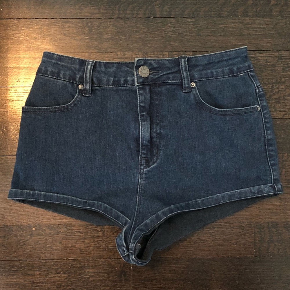 Super soft denim from BDG, high waisted dark color